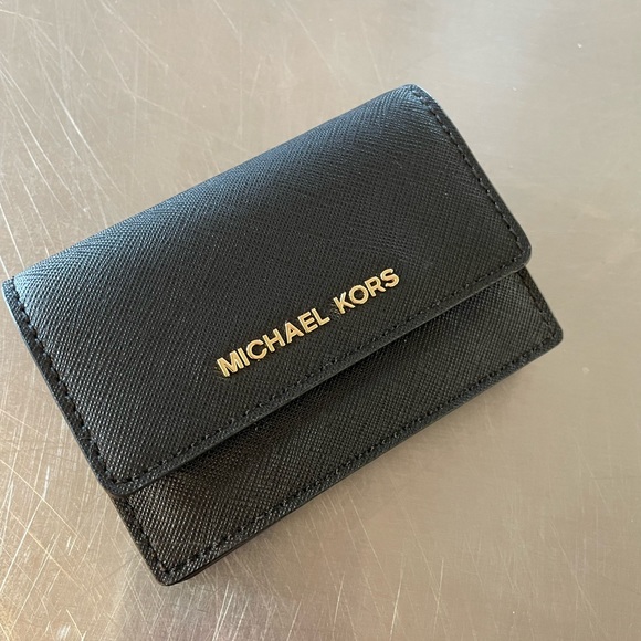 Michael Kors Handbags - Michale Kors card holder